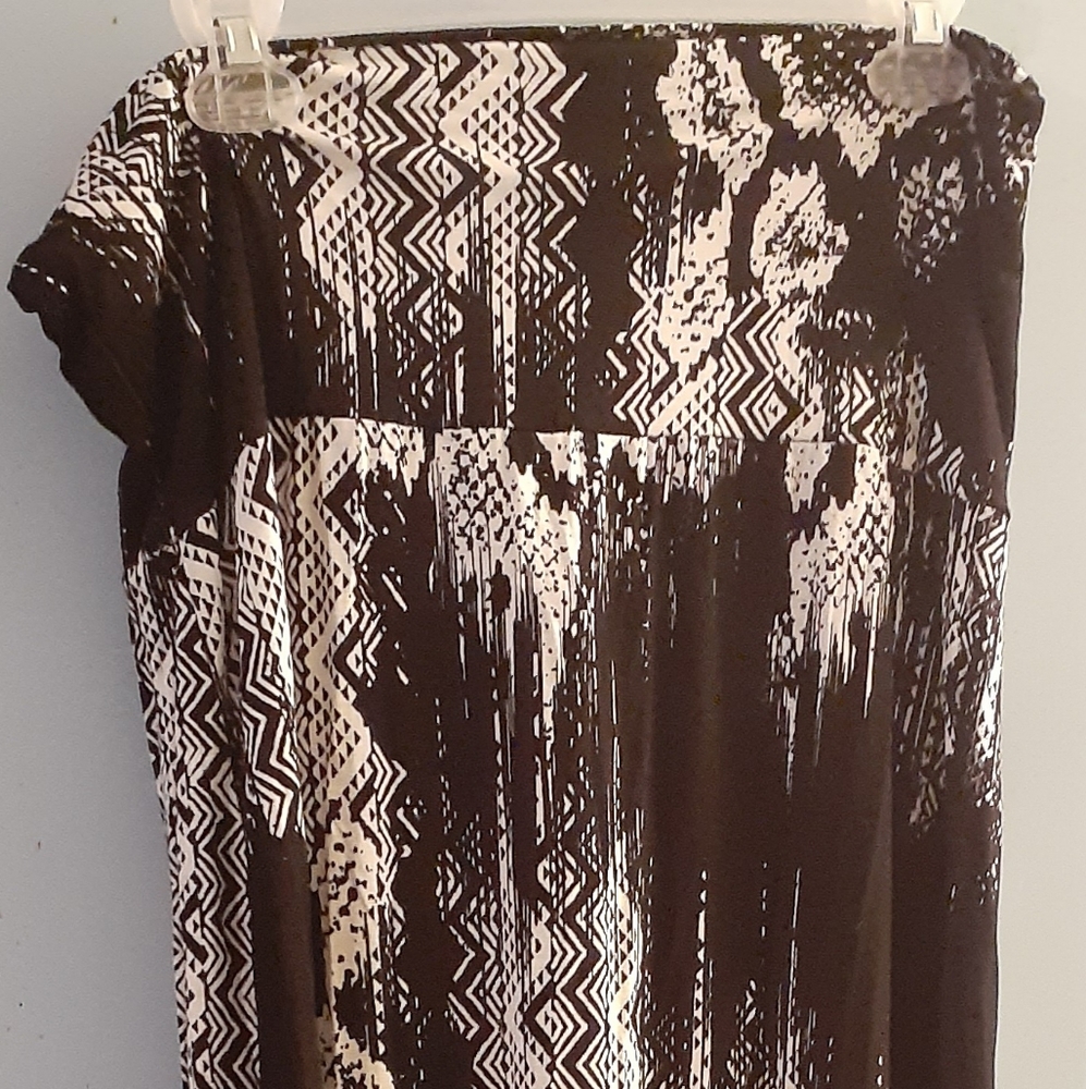 Zig Zag Stripe 3x black/white strapless maxi dress